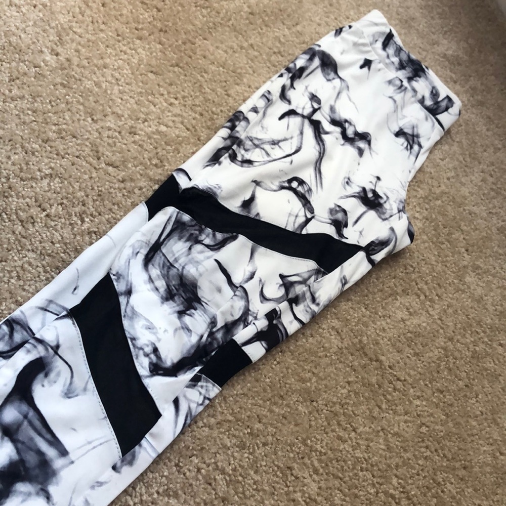 Workout pants never worn